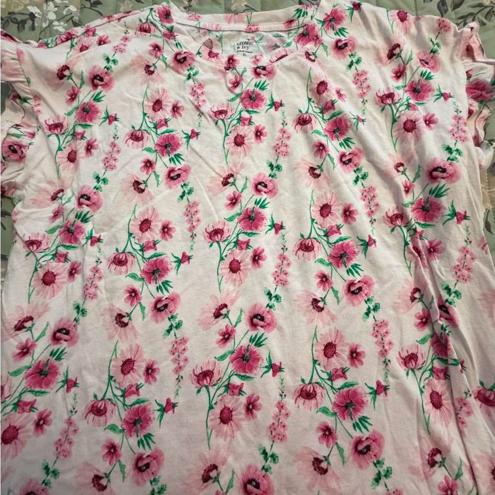 crown & ivy Pink Floral Blouse